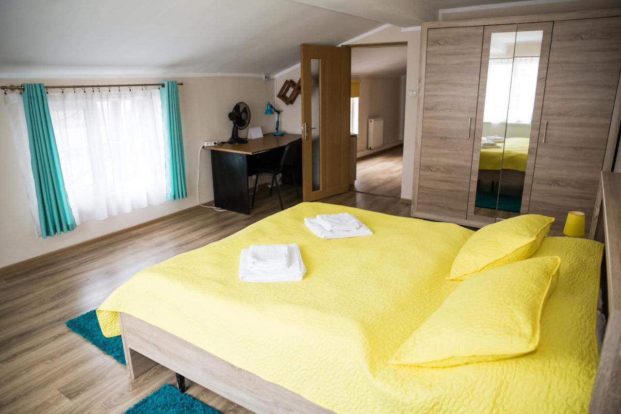 Ferienwohnung Apartament Beta Bistriţa Exterior foto